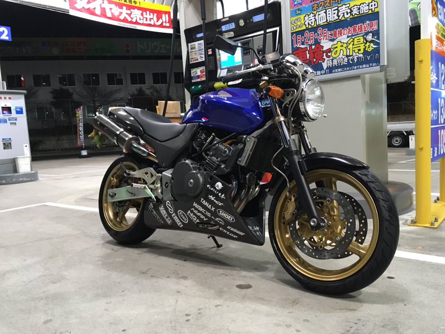 4ストマルチ おすすめ400ccネイキッドバイクトップ5 決定版 バイク売却 高く売れるおすすめ買取店 元ヤンナオのバイク売る