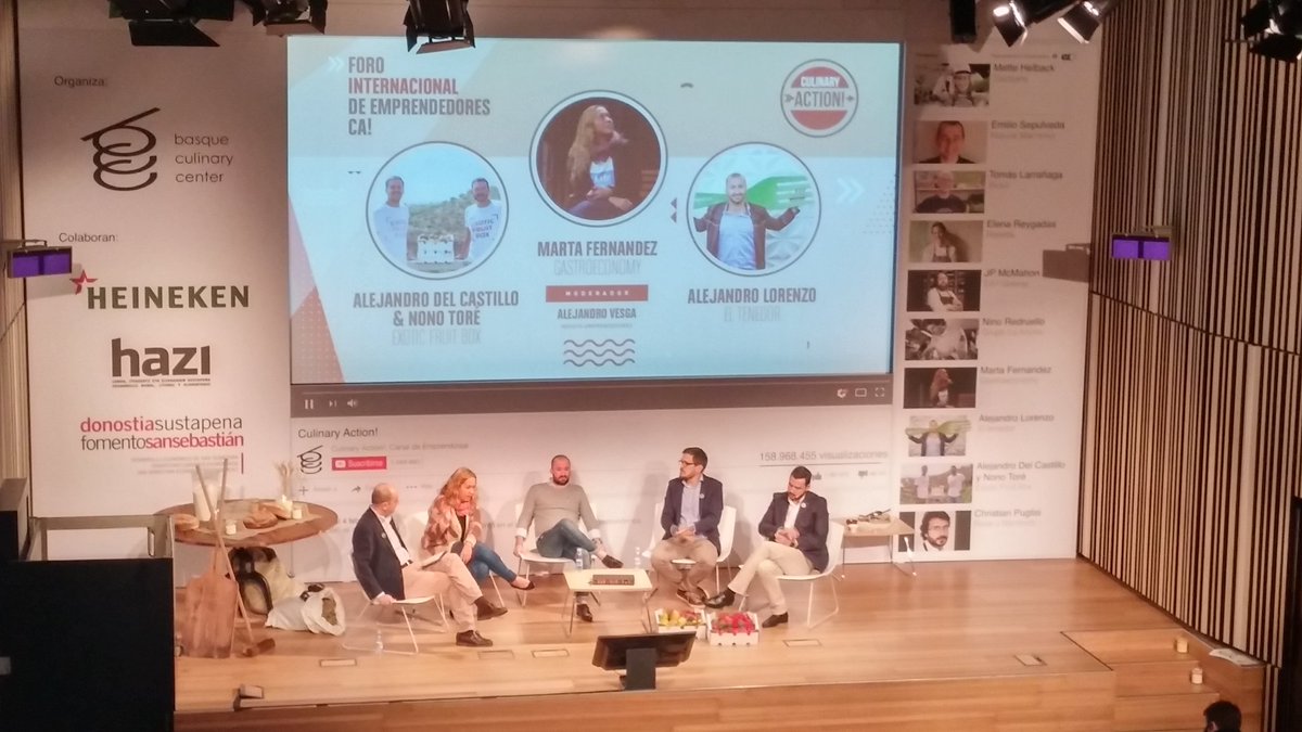 noeliaddcc's tweet photo. @mfguada de @gastroeconomy cuenta como persigue la información y #tendencias en #Gastronomia junto a su pasión por lo q hace #ForoCA https://t.co/eDfHl3IrPi