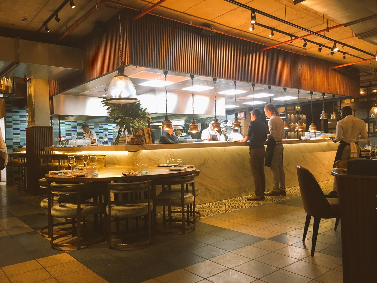 AnnaAtkinson's tweet image. Love the decor at @TheChefsTableZA 🙌 Last nights feast for @richardtdownes birthday!