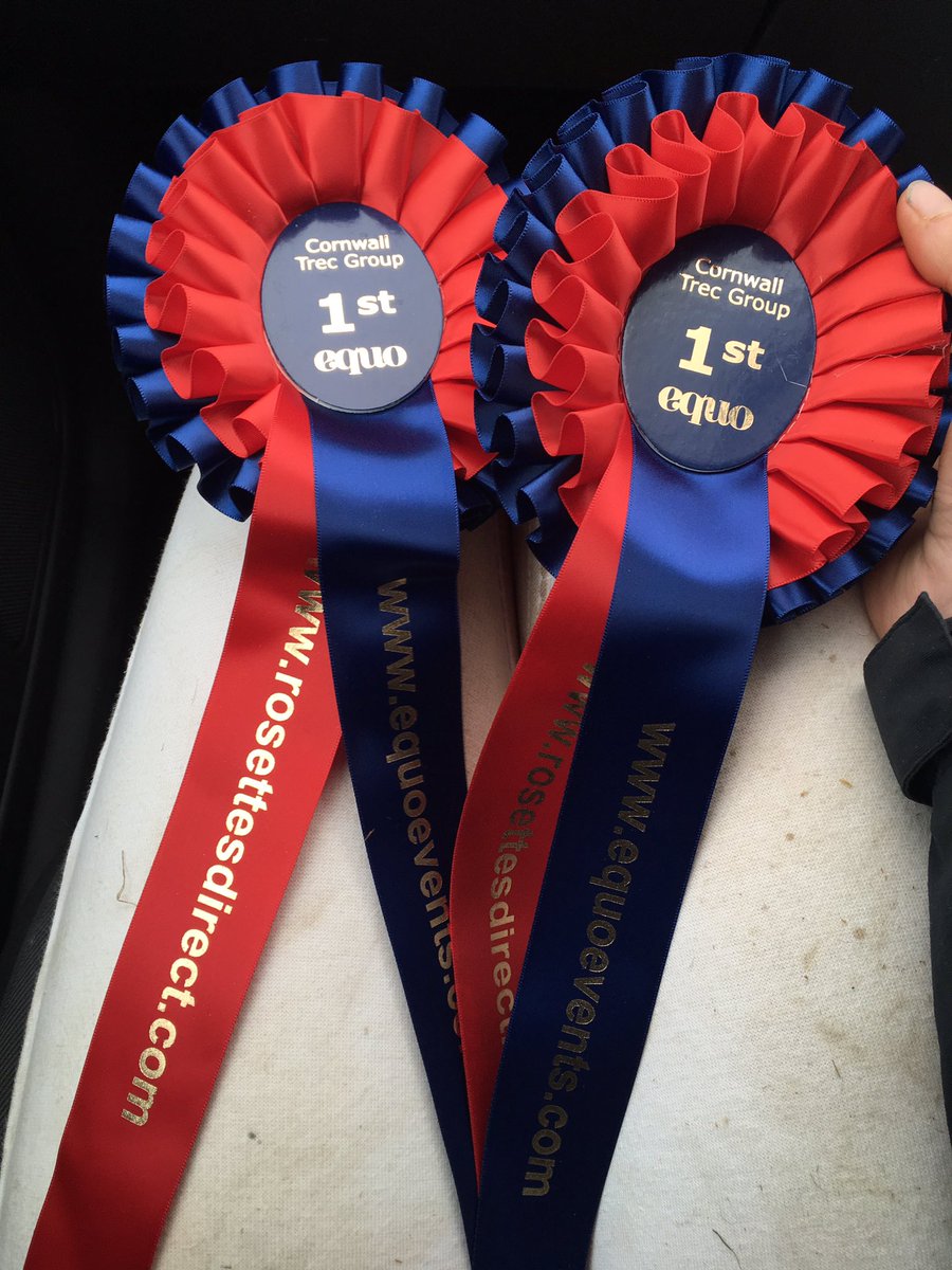 ThatSassyRider's tweet photo. #doublewin #equo #equoevents #ctg #showjumping #rosettes #equine #ariat #woofwear #horsehour #requisite https://t.co/Un1u5WyOqM