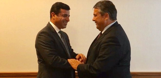 Außenminis. <a href="/sigmargabriel/">Sigmar Gabriel</a> lädt inhaftierten Co-Chef der HDP <a href="/hdpdemirtas/">Selahattin Demirtaş</a> im Rahmen einer Konferenz am 12.März als Ehrengast nach Berlin ein
