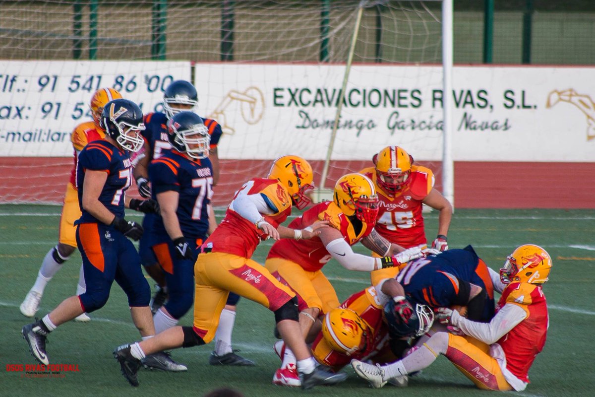 FMFAfootball's tweet photo. Vuelve la competición nacional para los equipos madrileños en una nueva jornada de #LNFAb https://t.co/T1m4KYCmI4 #footballmadrileño https://t.co/09PetmS18T