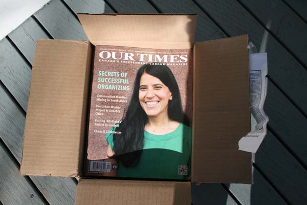 unionsis's tweet photo. Happy labour mag editor moment. My copies of @OurTimesMag just arrived at my door.
@CanLabourMedia @calix @esooze https://t.co/lysZ5MbxVj