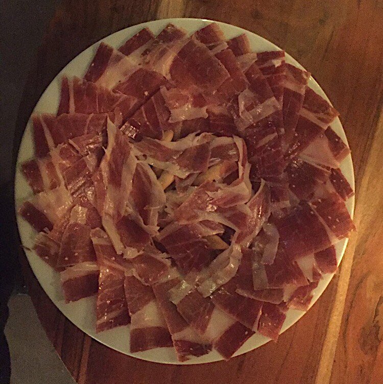 ElaboraEvents's tweet photo. El #showcooking y la #creatividad van de la mano,
¿Quieres descubrir nuestro mundo?
Consúltanos en info@elabora.com.es
#lifestyle #lovevents https://t.co/PLSpdTIGGg