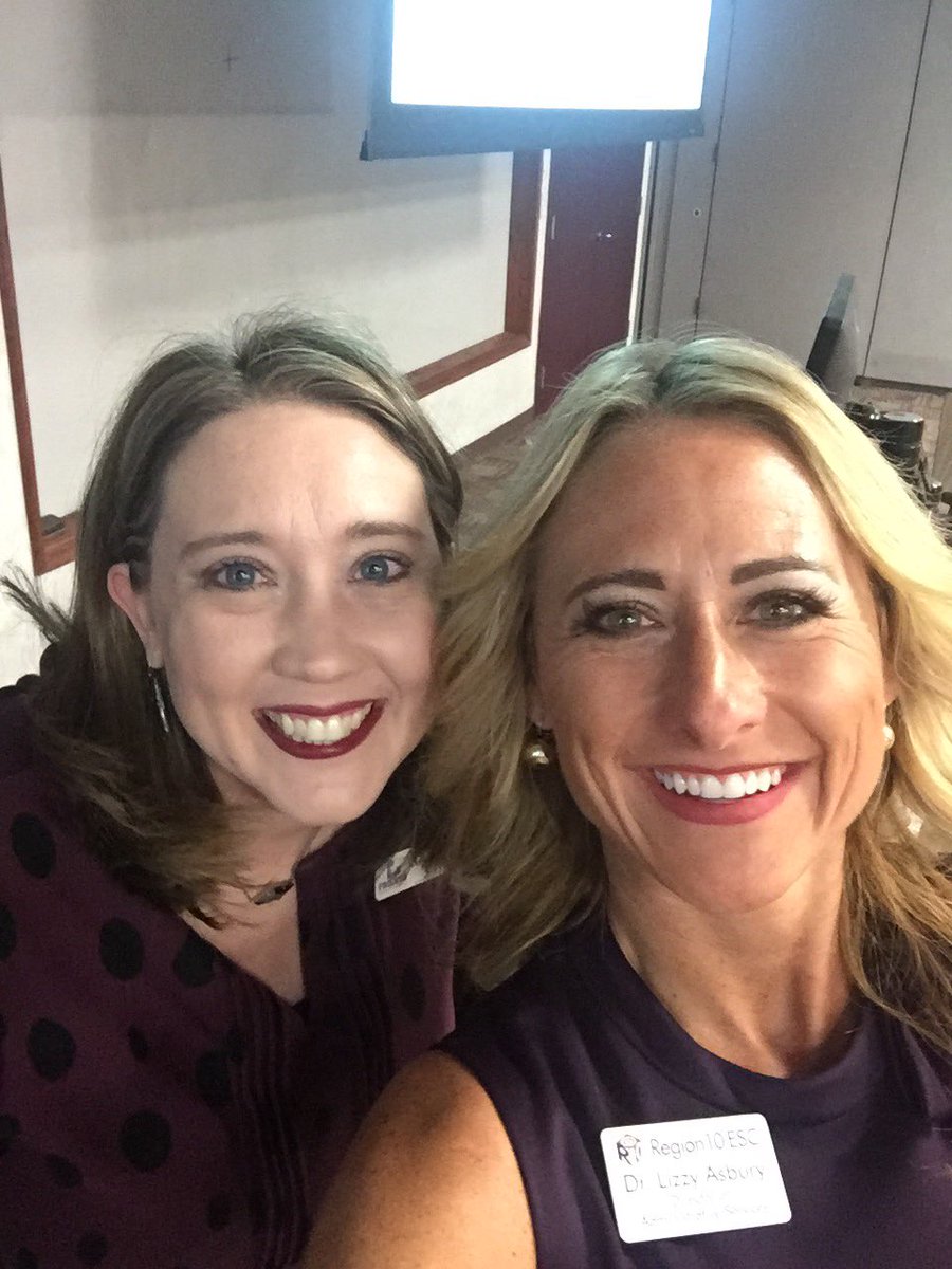 drlizzyjohnson's tweet photo. #TCWSEr10 @FOTPSLeslie @smilder Hearing a great message about our Tx Public Schools! #TxEdTuesday #FOTPS #R10connect https://t.co/rtxlftfx3l