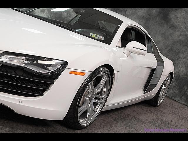 rayco_eurospec's tweet photo. 2009 Audi R8 $79,900
#Audi #R8 #Carbonfiber #Fastcar #Rtronic #Ibiswhite
@rayco_eurospec https://t.co/0O9O7Q87M2