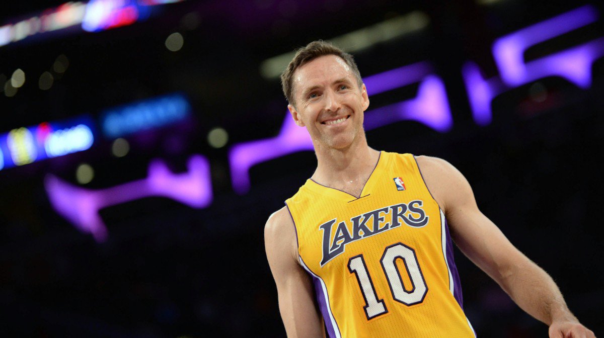 Happy birthday to one of the greatest to ever play the game - Canada\s Steve Nash! 