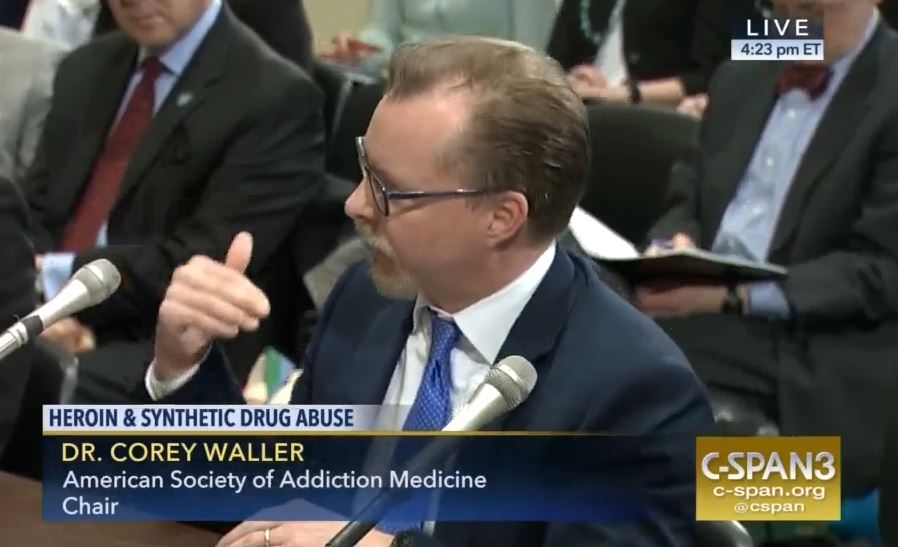 "We called 111 Medical Schools &amp; found that on average less than 1 hour was dedicated to #addiction education" - ASAMs Dr. Waller #MedSchool