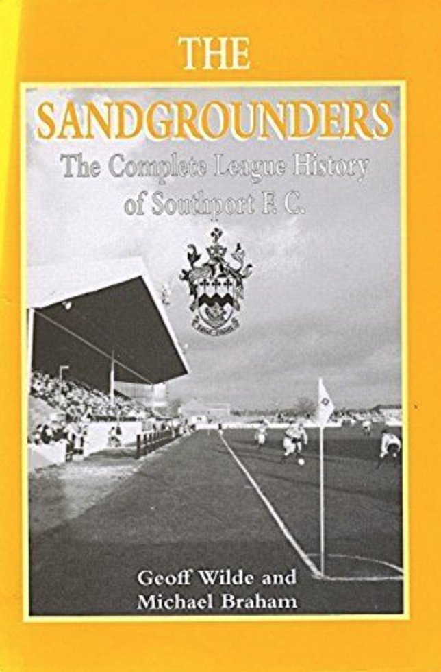 RestPiecesSLFC's tweet image. Rare book on @southport_fc for sale: ebay.co.uk/itm/1920985334… … #southportfc