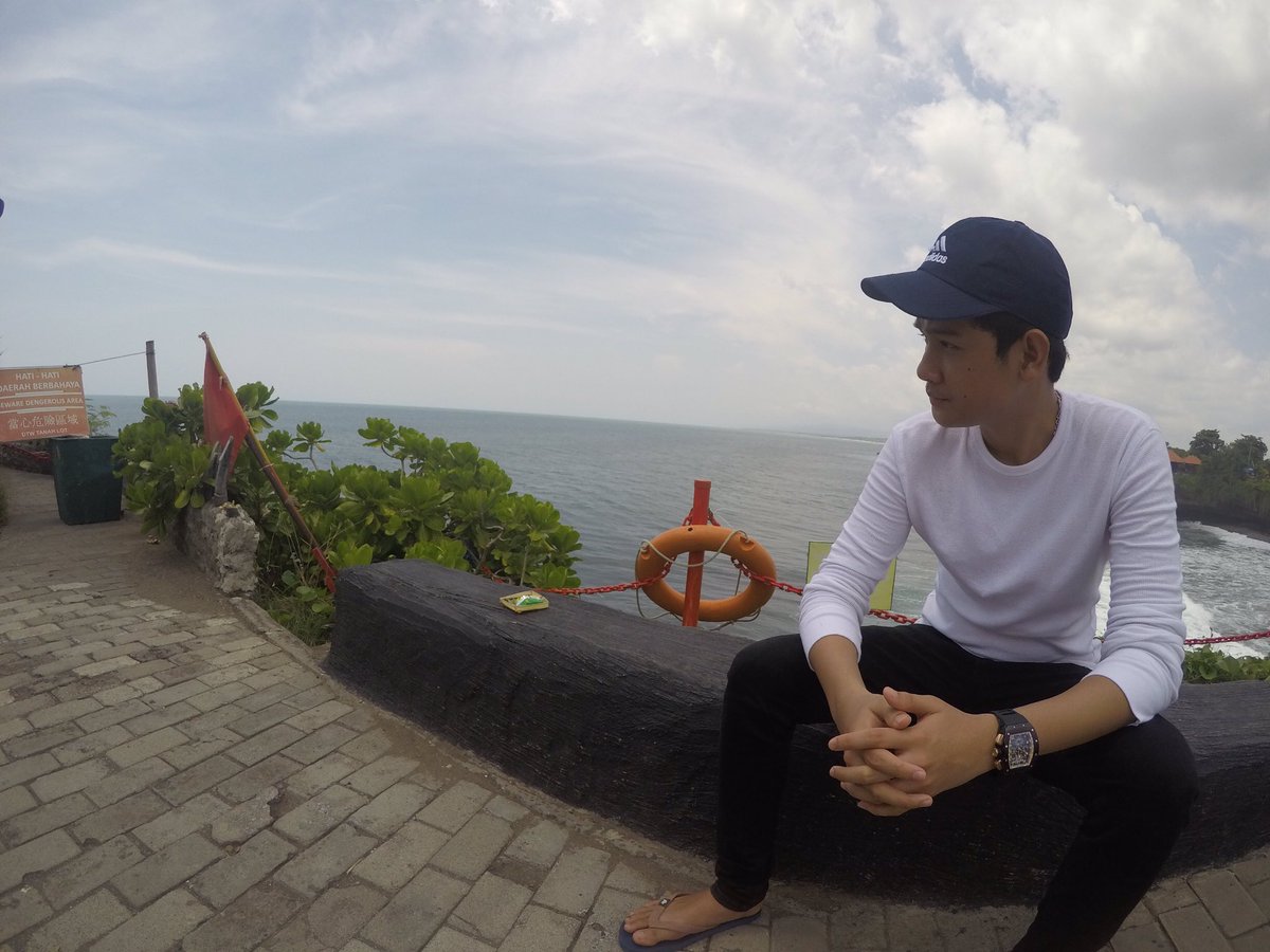 Abis liat mantan di laut #bagasranopment