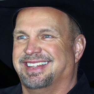 Happy Birthday Garth Brooks 