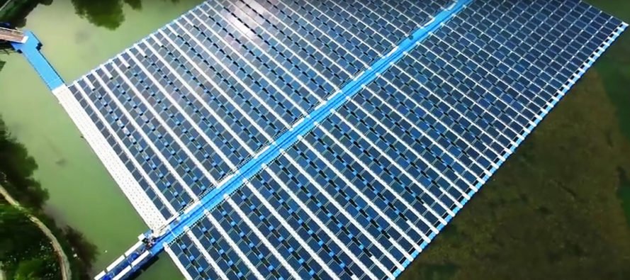 mPowerSolarGen's tweet photo. Chinese #fishery installs immense #floating_solar farm for extra income
https://t.co/P5JPLaOhT8
#technology #China #PV https://t.co/iNm9zJlWyj