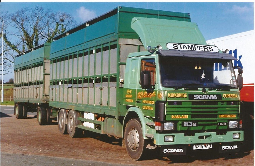 flue_wind's tweet photo. • Scania 113M 360 • https://t.co/yKbldgZKHn • @ScaniaGroup • #Scania #113M #COE #Photo #ClassicTruck #FollowMe #Photo #Truck #Trucking • https://t.co/MJlLfAOvjo