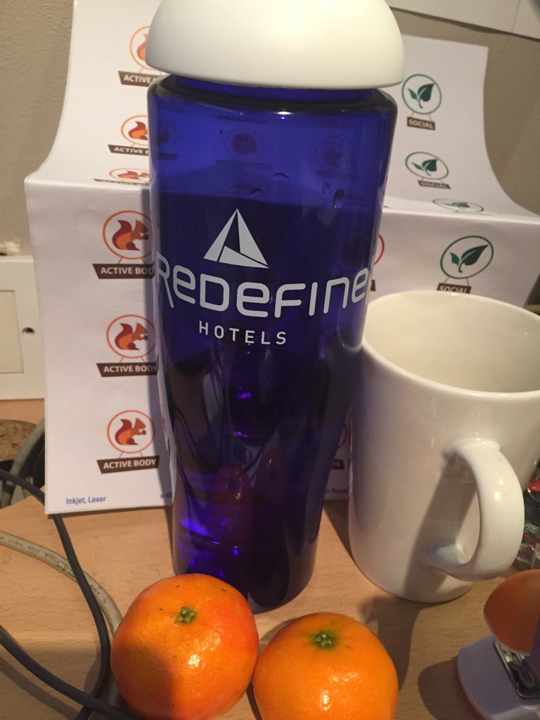 GlamNik's tweet photo. After #RBHconference using my water bottle #HAWB https://t.co/oylRk1nybx