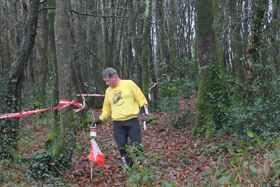 LorientCO's tweet photo. Les podiums sur la  LD au bois du Nevet :
- Christophe 1er violet long
- Marie 1ère jaune long
- Lionel 1er jaune 
- Françoise 2nde jaune https://t.co/ljXmGbDUpT
