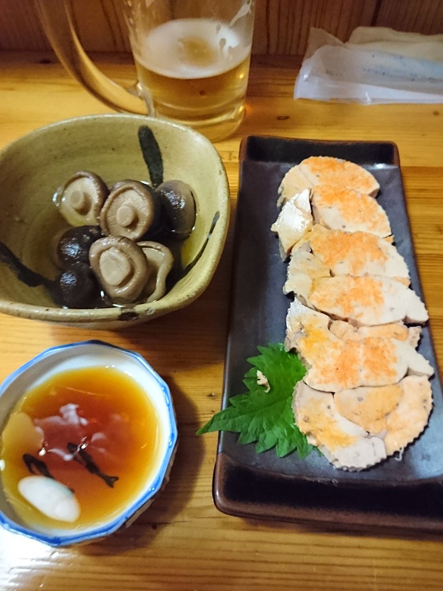 らんばだ 柏居酒屋の宝 達磨 椎茸煮 あん肝 イカ焼き にんにく玉子 マグロあごあげ おにぎり 生ビールx３で２９８０円 い 店だね