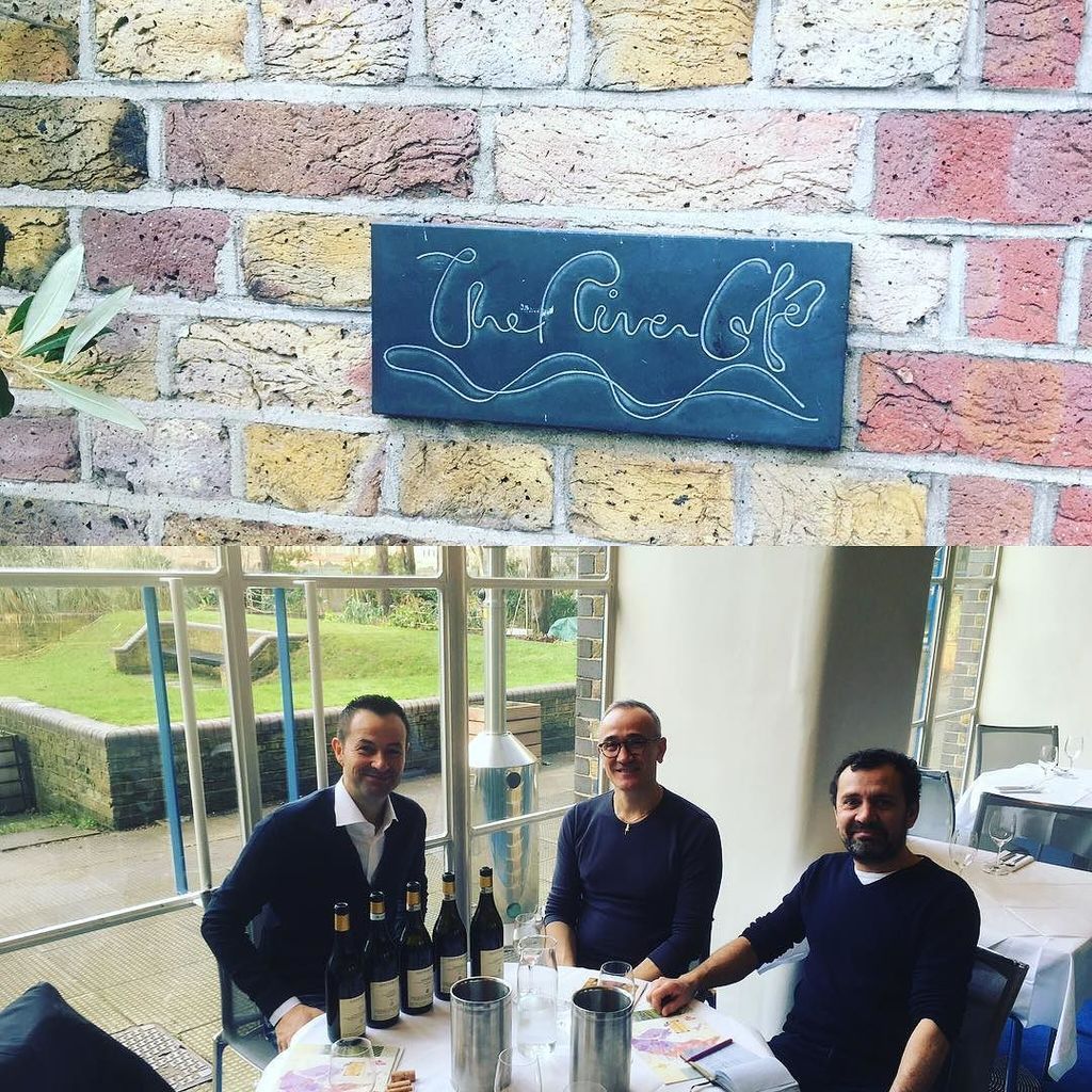oldvine71's tweet photo. Good way to start the day @therivercafelondon with @andreasottimano @leaandsandeman #river… https://t.co/UP8U3uggti https://t.co/kB5oCcUEVi