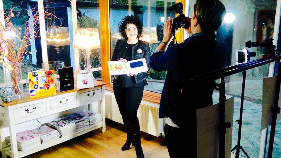 APPLECOMMS's tweet image. We produce #film #corporate #showreels #training #adverts #digitalcontent #tenders #events #eventprofs #creative lnkd.in/eE4S5SZ