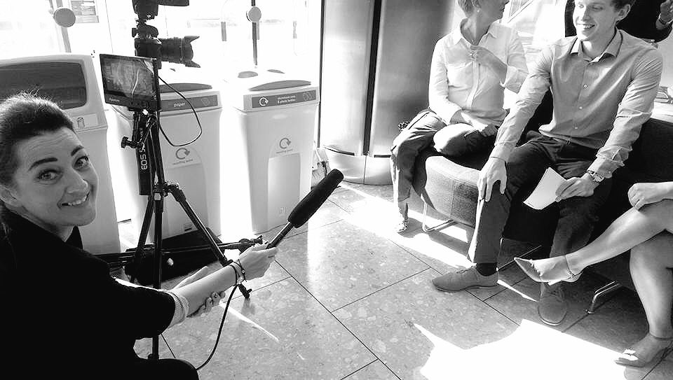 APPLECOMMS's tweet image. We produce #film #corporate #showreels #training #adverts #digitalcontent #tenders #events #eventprofs #creative lnkd.in/eE4S5SZ