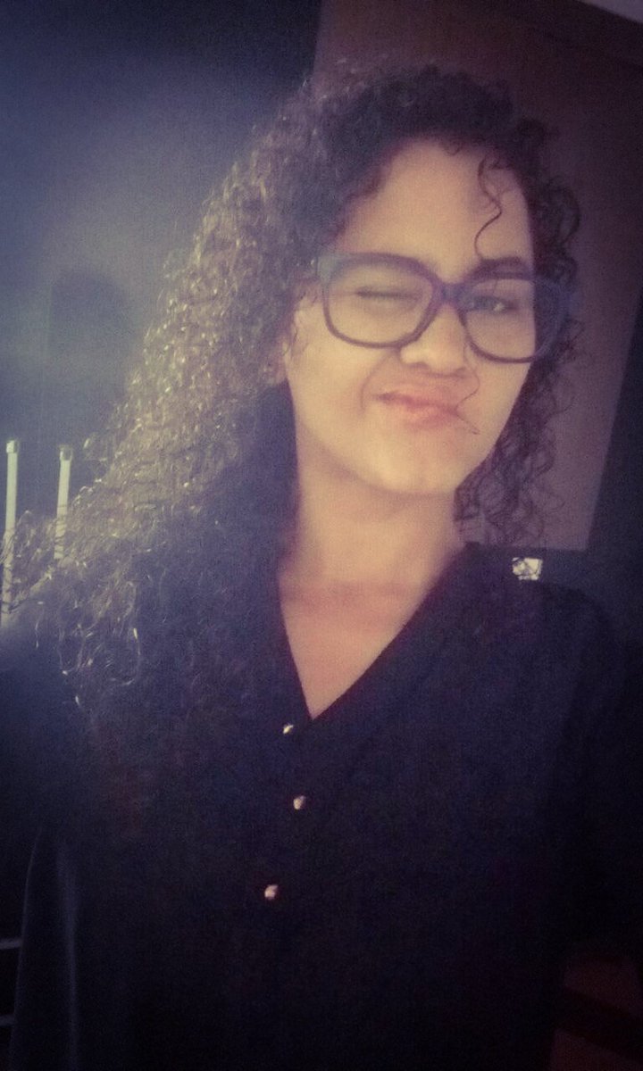 Clauber_Silva's tweet photo. Ela tem o poder de me arrancar os sorrisos mais bobos...
#vdmv #amormeu #maktub https://t.co/bqOSXa9UHy
