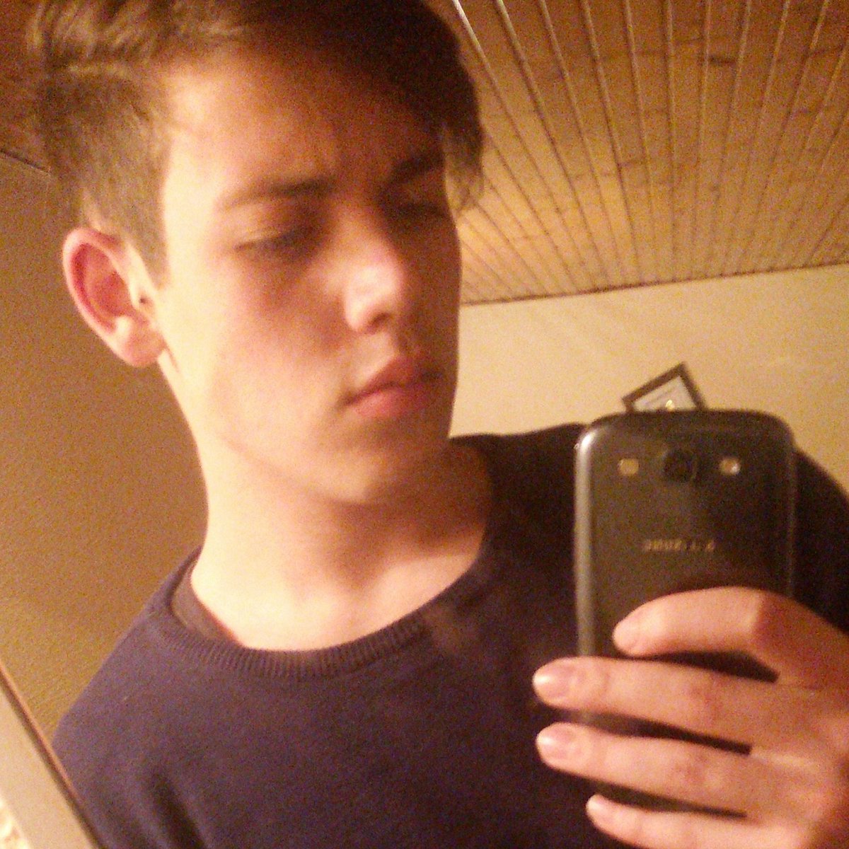 Realbeat97's tweet image. Ciao!
Hai un po di tempo per ascoltare le cover del mio canale?
Se ti piace, iscriviti al mio canale!
youtu.be/C2USdRhGvow