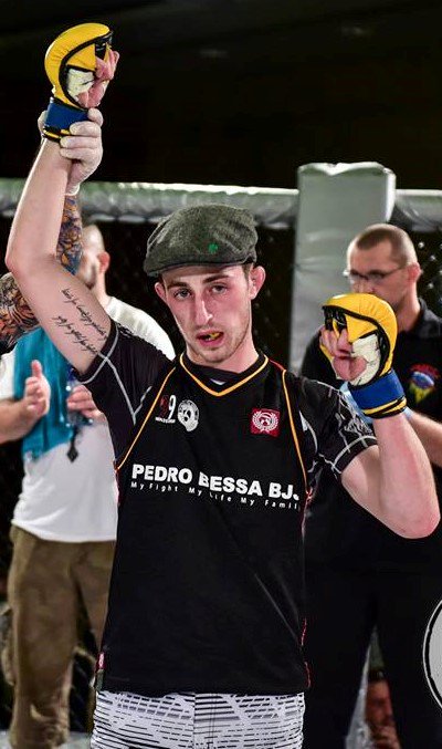 CageLegacyMMA tweet picture