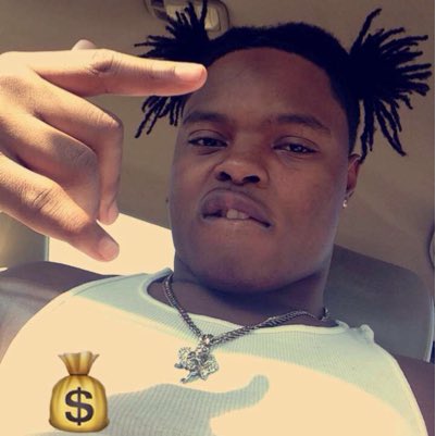 rj52_'s tweet photo. #NewProfilePic https://t.co/jNg7lrGM7w