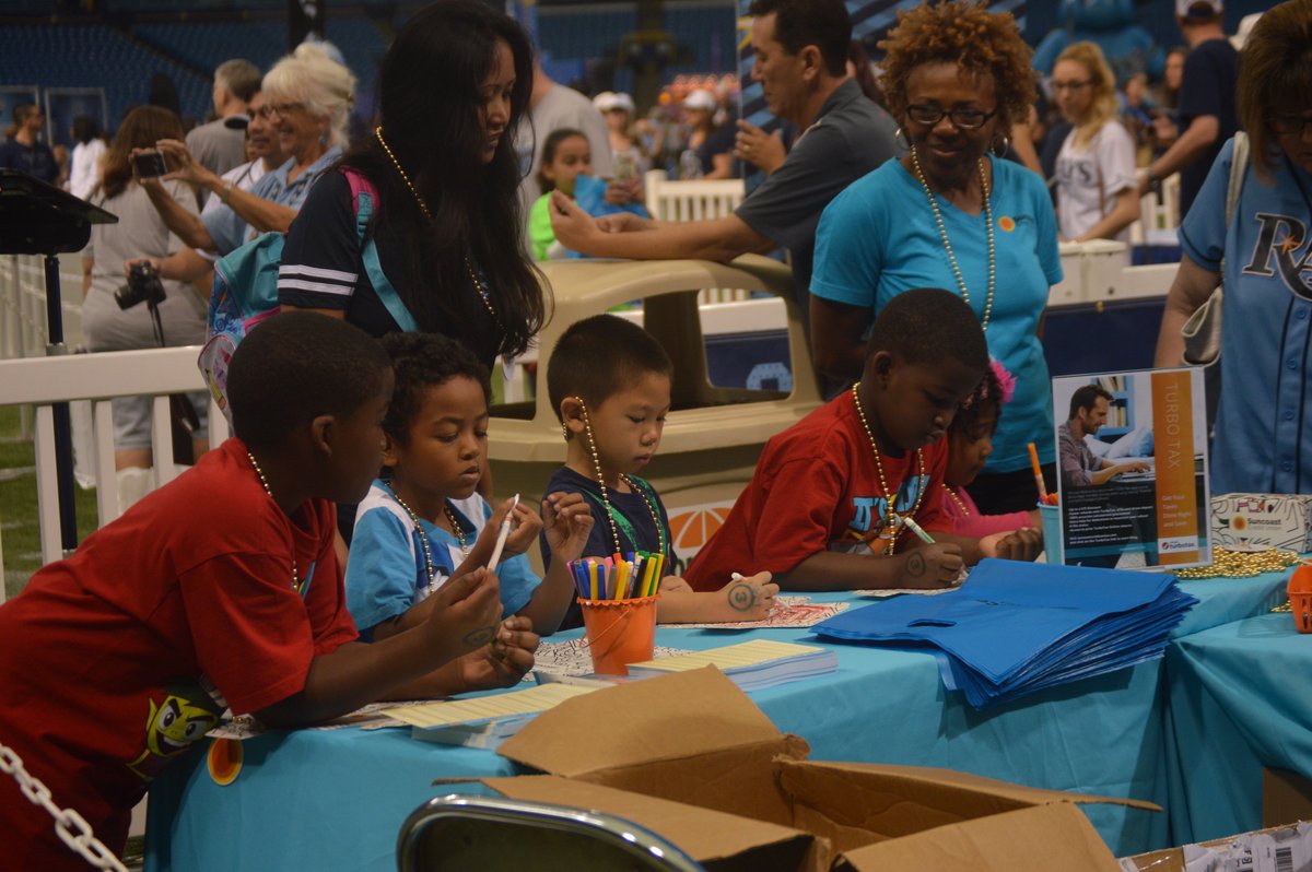 Suncoast Credit Union On Twitter We Hit The Ball Out Of The Park This Weekend At The Rays Fan Fest Thanks Chrisarcher22 For Joining Us At Reading With The Raysbaseball Https Tco 7eopwnhjx8