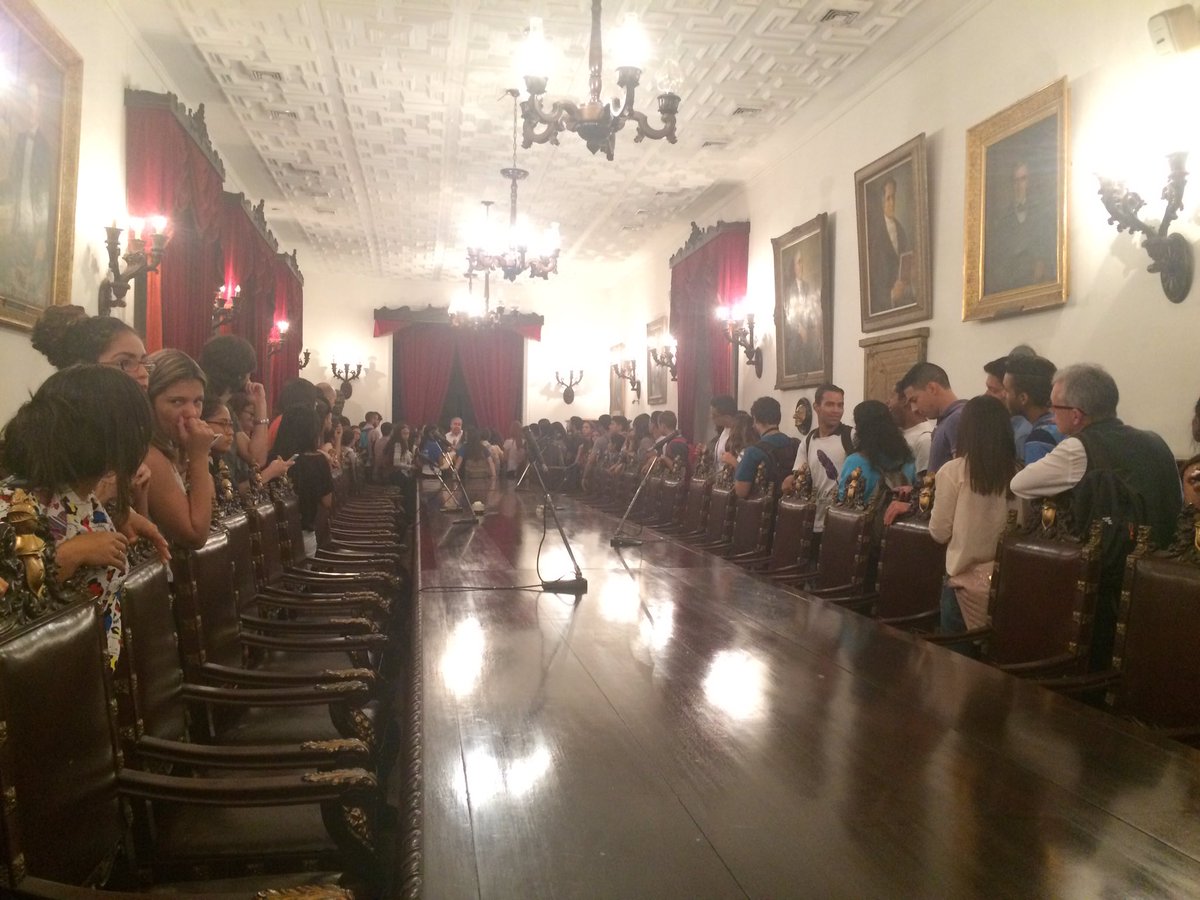 IURIS Derecho UCV tweet media
