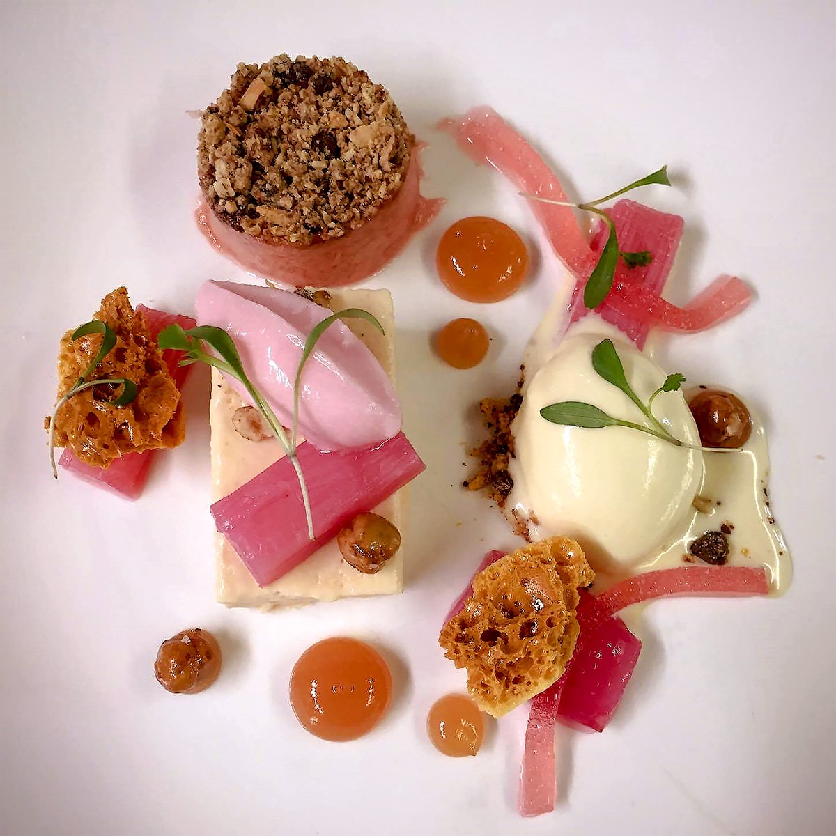 one of our great dessert, #tworosettefood #rhubarbfest #exmoor #north_devon #exmmorales #greatwine #greatfood #exmoorfoodfes