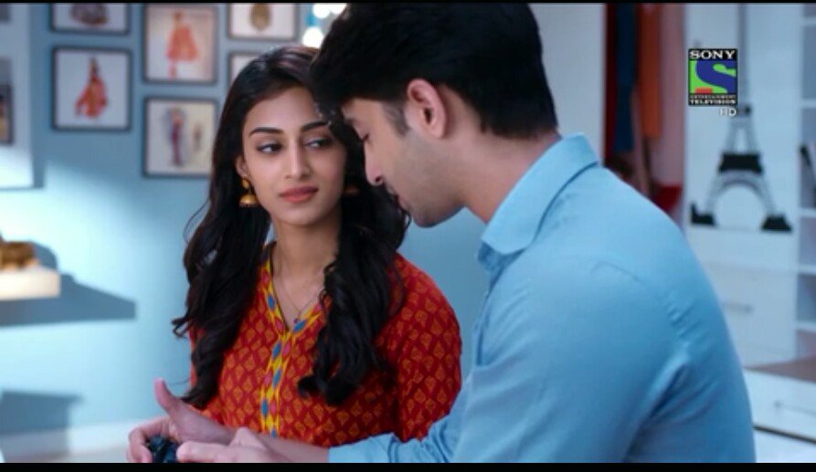 Sri_Sowjanya's tweet photo. Lost in him!!😍😍😍😘😘😘
#throwback #oldmemories #KRPKAB #DevAkshi #MrDixit #MsBose #DevDixit #SonakshiBose @Shaheer_S @IamEJF https://t.co/eXOszatOOL