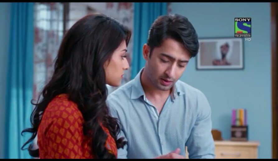 Sri_Sowjanya's tweet photo. Lost in him!!😍😍😍😘😘😘
#throwback #oldmemories #KRPKAB #DevAkshi #MrDixit #MsBose #DevDixit #SonakshiBose @Shaheer_S @IamEJF https://t.co/eXOszatOOL