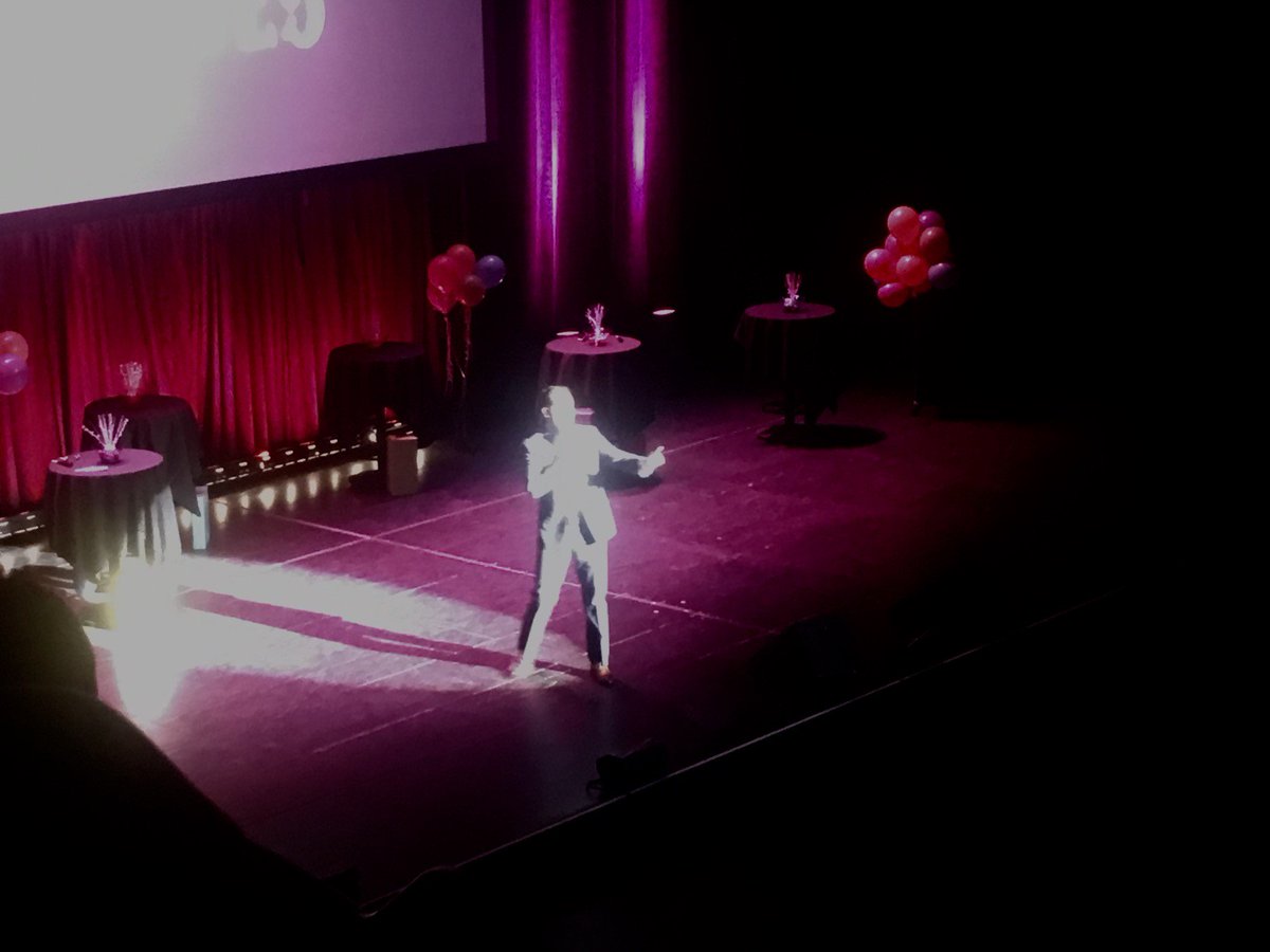 discoveralbany's tweet photo. More pics and the full lineup from last night's #proctorsbash @atProctors! https://t.co/8SnuceY4pf https://t.co/yhF0C8PXP5