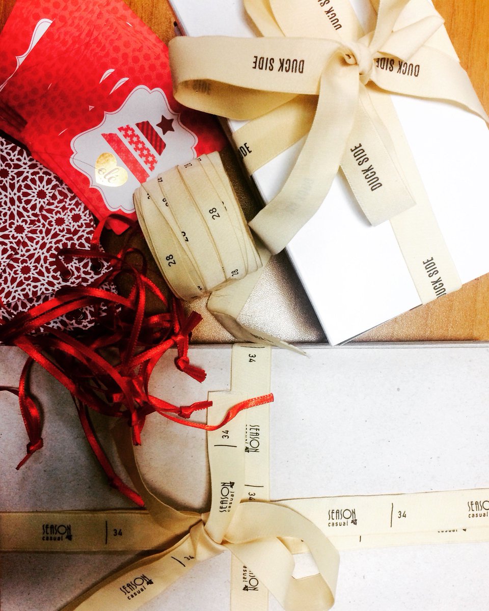 MesaEtiket's tweet photo. Crafting time 😍 #wovenlabel #étiquette #ribbons #wovenribbon 🎀🎁#packaging ✂️🏷#printlabel #printonwoven #diy #emballagecadeau #labelling https://t.co/tkFIkiaPDt