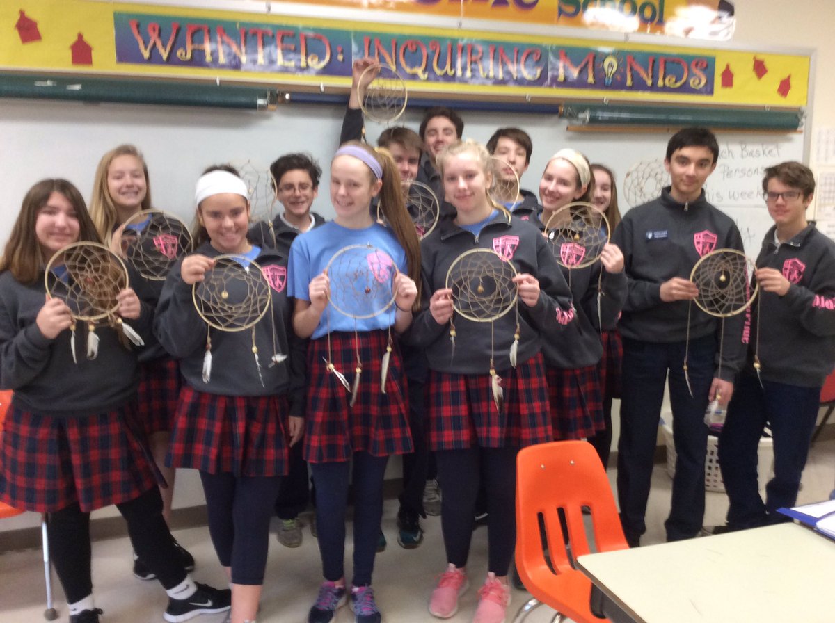 acs6c's tweet photo. Learning about Native American culture and traditions.  Catching our dreams with dream catchers. https://t.co/0e6nuYEekV