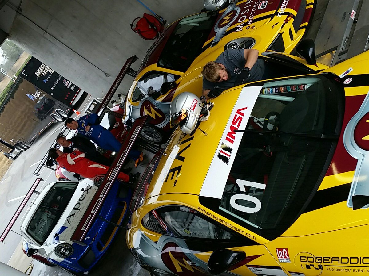 ericfossracing's tweet photo. Today's going to be a good day! @IMSA @PorscheRaces @ToppRacing @JeffMosing @BarberMotorPark https://t.co/KPaBEwyFb0