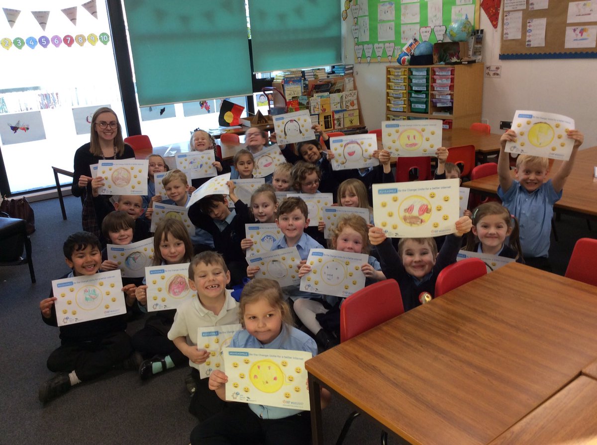 Mount Street Primary (@mountst_primary) on Twitter photo Year 1 and 2 <a href="/MountSt_Primary/">Mount Street Primary</a> learning about keeping safe online #SaferInternetDay2017 #giveasmile #emojis Year 1 and 2 <a href="/MountSt_Primary/">Mount Street Primary</a> learning about keeping safe online #SaferInternetDay2017 #giveasmile #emojis