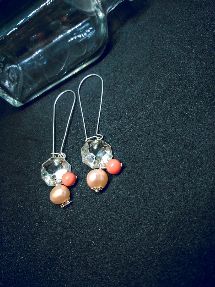 Complemento prefecto para cualquier día, no hay otros iguales,... #moda #fashion #nuevo #malaga #blog #handmade #pendientes #complementos