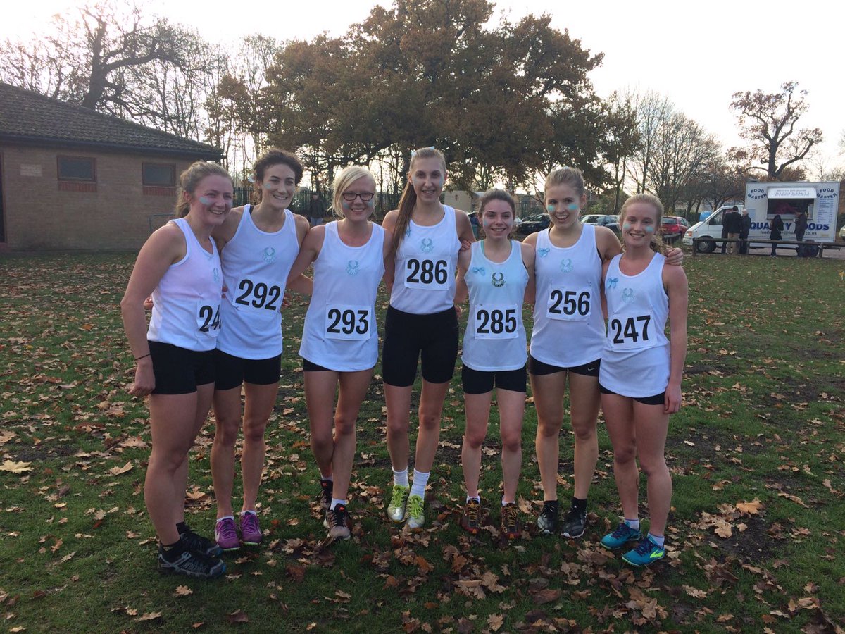 PROTIME_STASH's tweet photo. @CUHandH Looking great in their personalised kit from their private web shop! #running #cambridge #personalisedkit #printedclothing https://t.co/Unmb4XfXbB