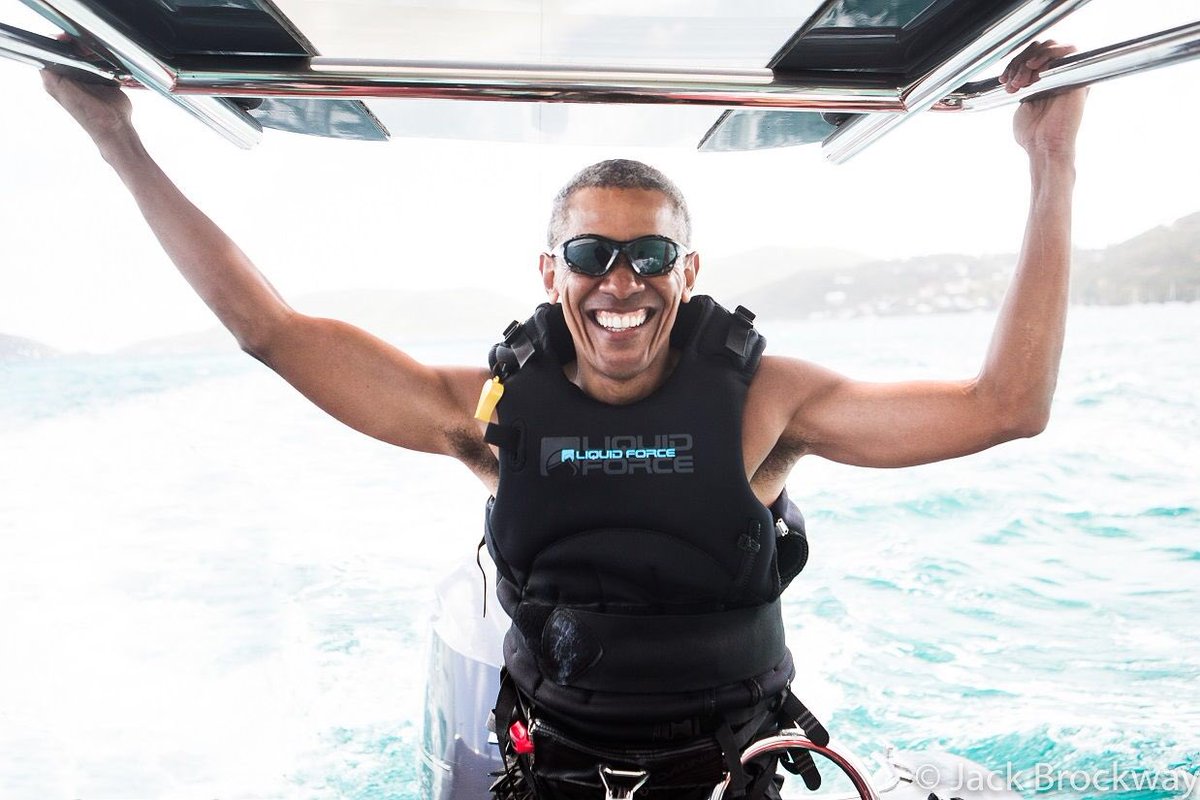 Kchowe95's tweet photo. Why am I crying over a former US President kitesurfing https://t.co/4XHDsW9UN2