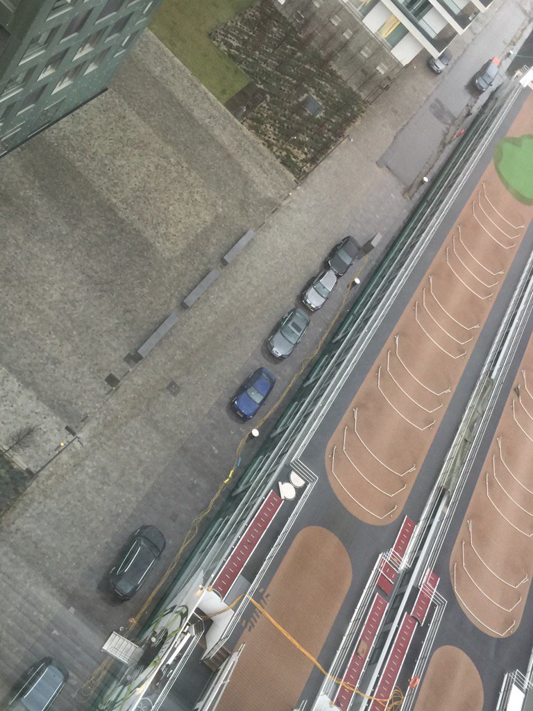 VandamEls's tweet photo. Dank voor gratis openbare parking Kattendijkdok-Westkaai @Stad_Antwerpen @LPAntwerpen https://t.co/brdX5kVjWn