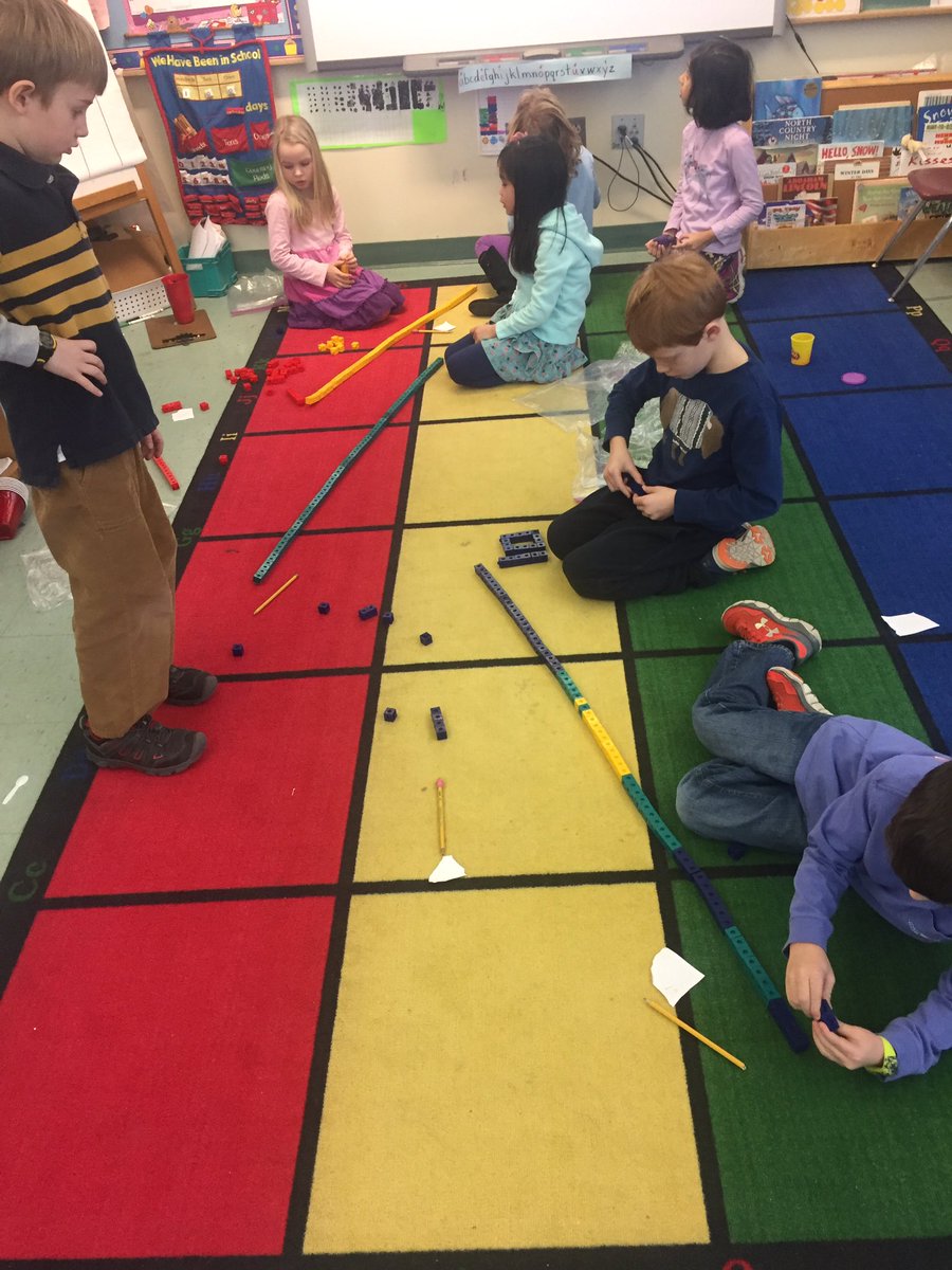 It's the 100th day! How long is 100 snap cubes?!