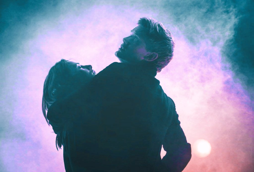 bimanyways's tweet image. #supportfallenmovie 'cause it's really an amazing movie!😇

#Fallen #FallenMovie @laurenkatebooks