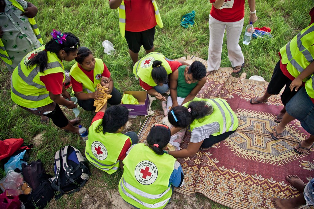 Have you ever had an accident, or witnessed one? Share your experience to help us improve our #FirstAid trainings!  bit.ly/FirstAidsurvey