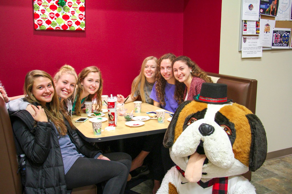 Holy Cross Res Life tweet media