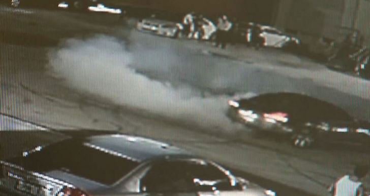 Street racers caught on camera near #DolphinMall.  It's a @jweinsier investigation. bit.ly/2llDL7H https://t.co/248u6WCwPg