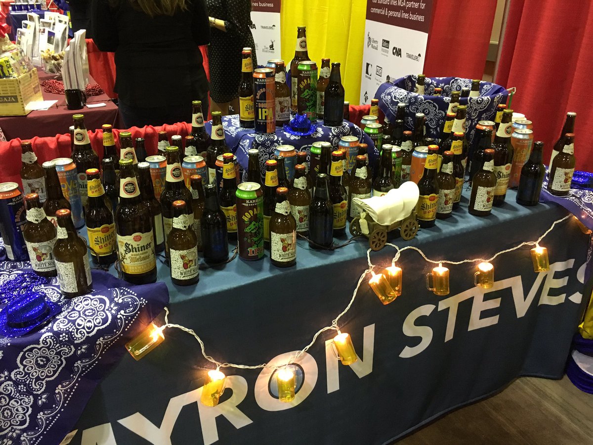 MyronSteves's tweet photo. Try your hand at the beer toss, ring a beer and take one home! #HoustonInsuranceDay #insurance #texas https://t.co/dKUtdFEqI4