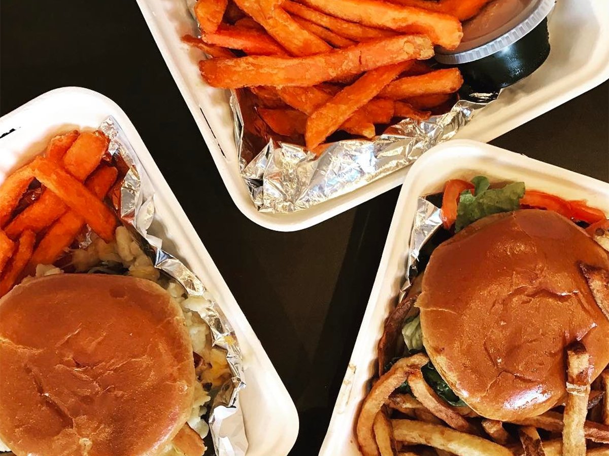 SkipCanada's tweet photo. Tweet us a photo of your order + tell us why you use Skip with #ReasonsToSkip for a chance to win $250 in Skip credits! Winners drawn Feb 8! https://t.co/yaUKVYZJb6