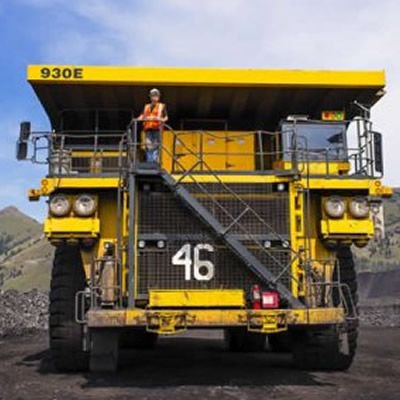 miningmag's tweet photo. Career BUZZ: Top Jobs in Mining &amp; Energy—February 3 issue https://t.co/3nMdNaLOD2 https://t.co/zwMN48A7iw