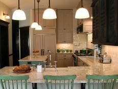 RedmanVans's tweet photo. Need ideas for that plain kitchen? Here are some cabinet refacing ideas that are sure to impress #hgtv #remodeling https://t.co/lfIU3hveSt https://t.co/VcWea5rUQY